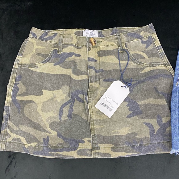 Line Denim Jean Camo Skirt - Picture 2 of 5